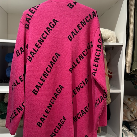 balenciaga sweater - Picture 5 of 5